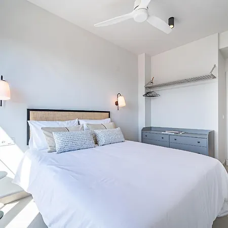 Centro Terraza Rosaleda Apartman *